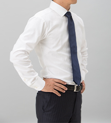 お腹周りに「くびれ」を表現