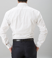 「着心地以上にフィット」しているシルエットを演出